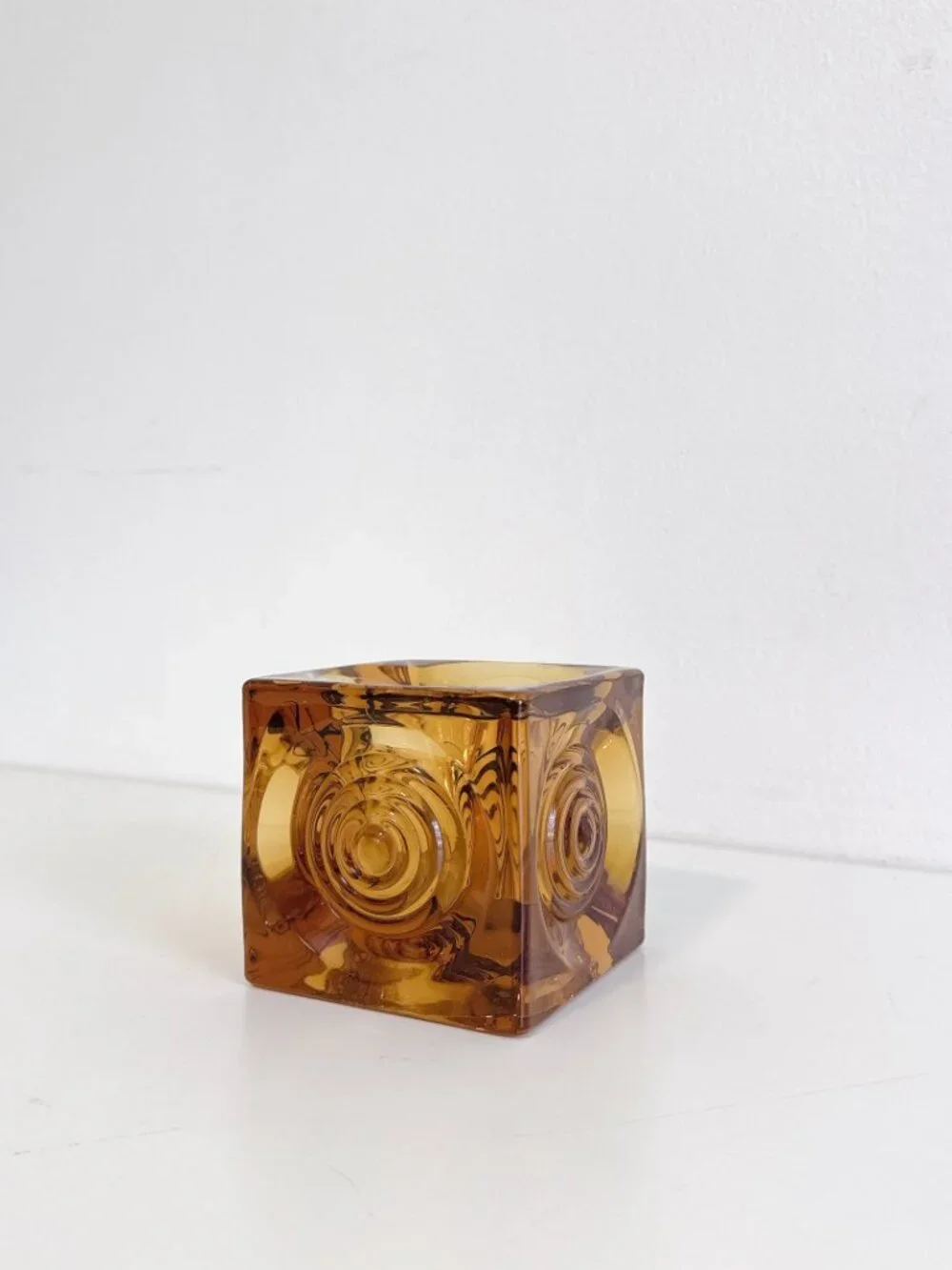 VIKING AMBER GLASS BULLSEYE GLIMMER CUBE CANDLE HOLDER PAPERWEIGHT VINTAGE MCM